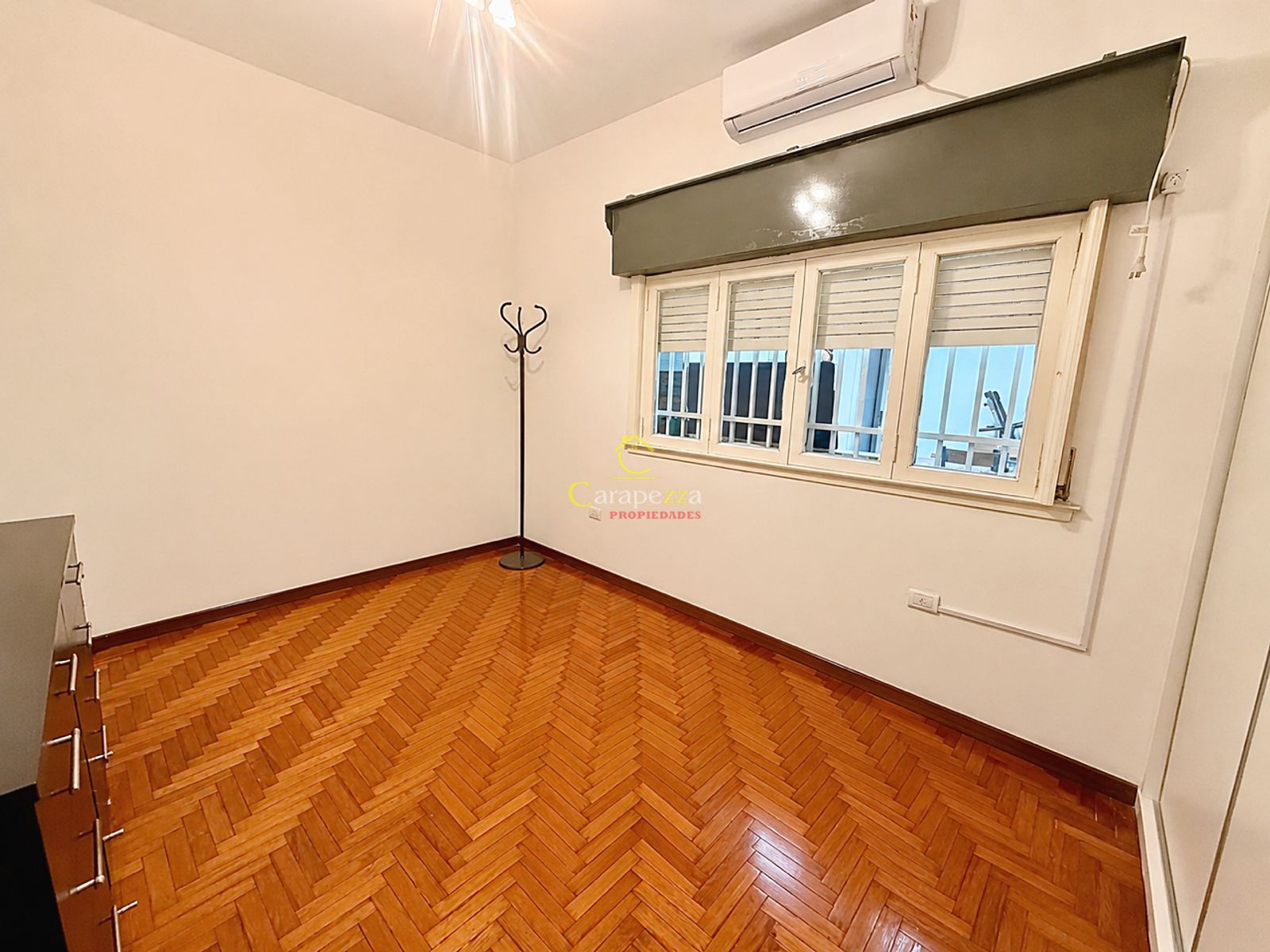 Venta Hermosa Casa 3 Amb en Caseros - 14