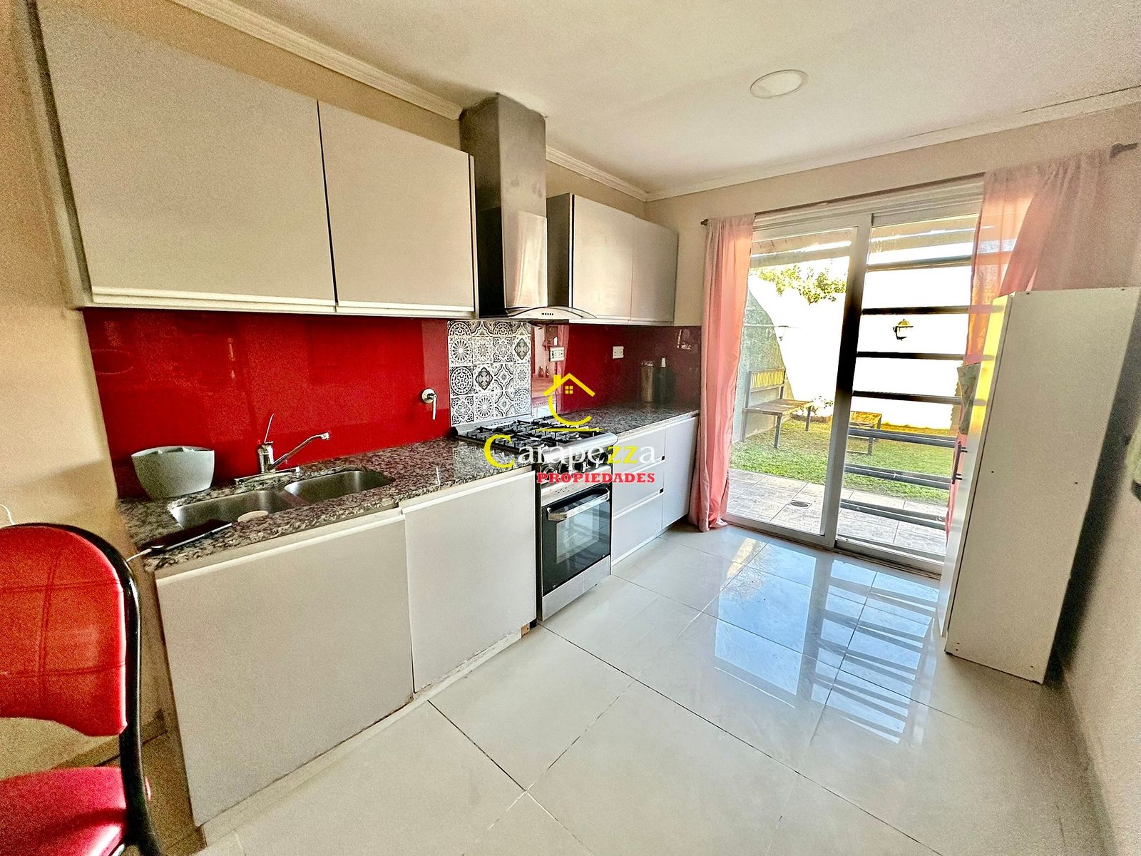 Hermosa Casa 5 Amb en Venta en Barrio Altos de Podesta - 12