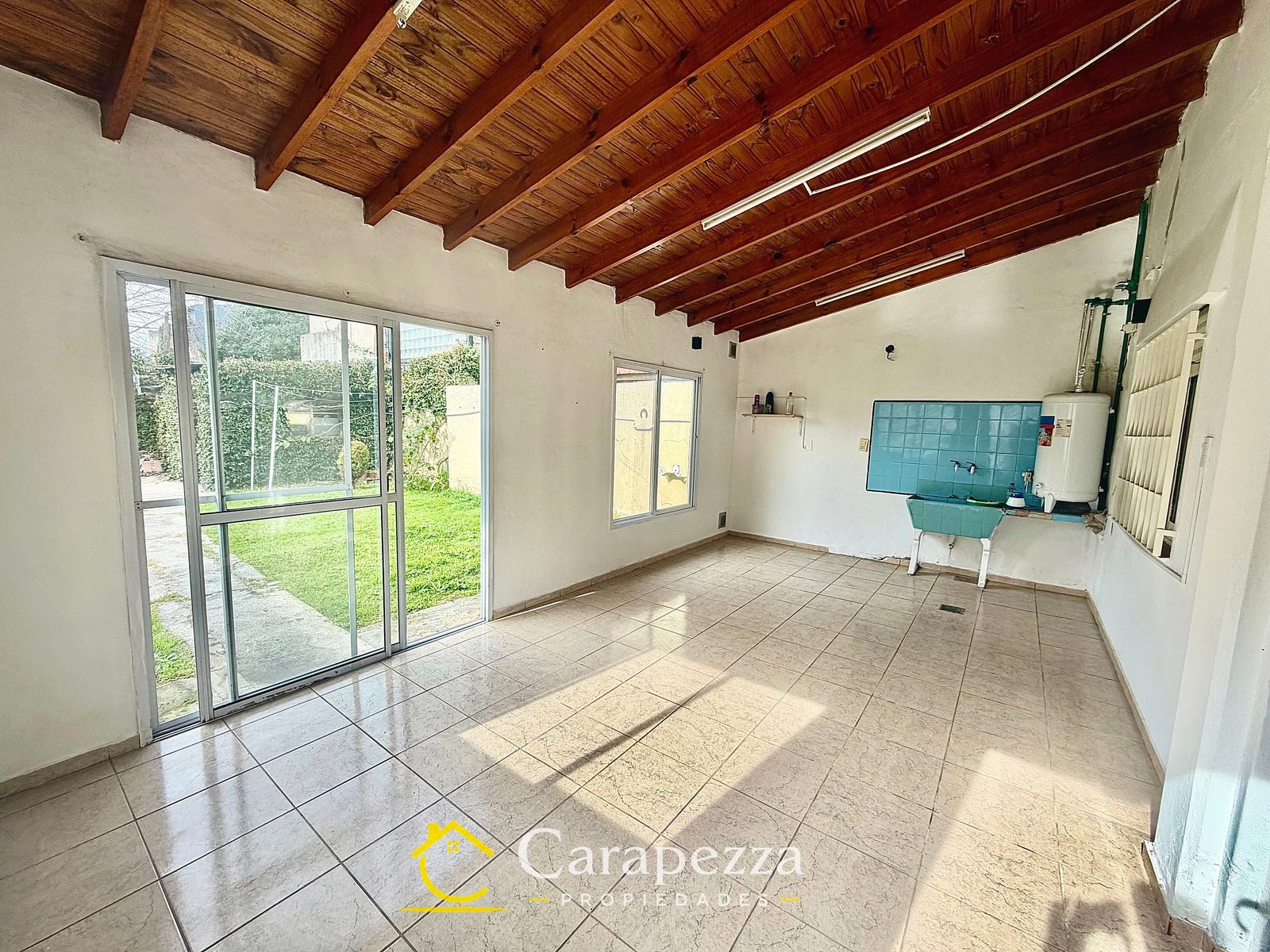 Casa 3 Amb en Venta en Caseros - 16