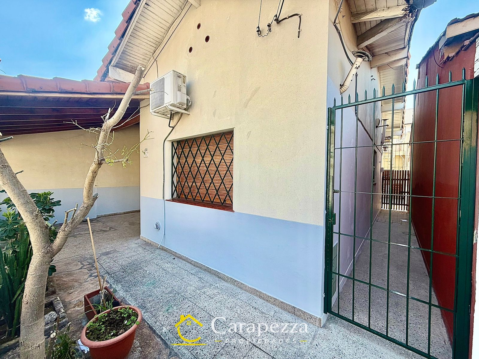 Casa 4 Amb en Venta en Caseros - 4