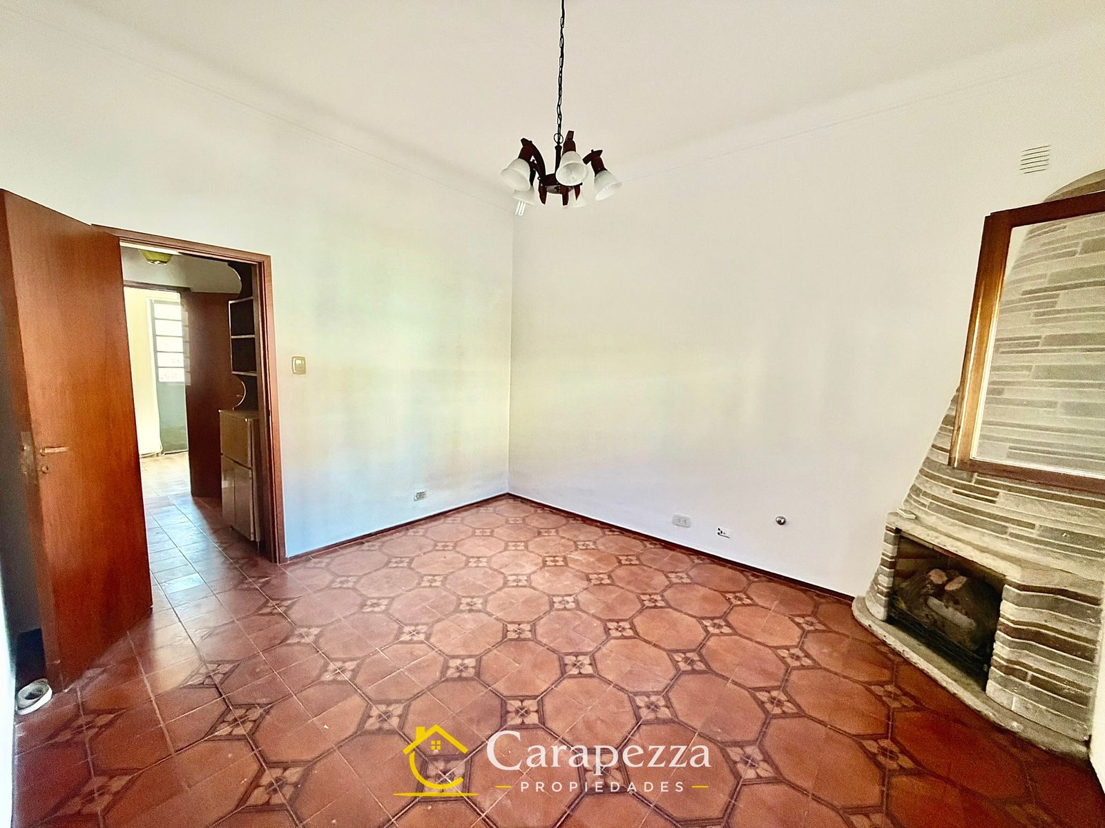 Casa 4 Amb en Venta en Caseros - 5
