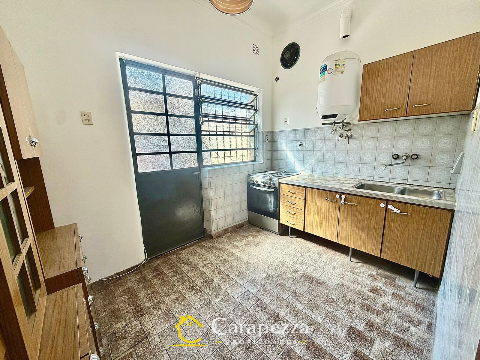 Casa 4 Amb en Venta en Caseros - 9
