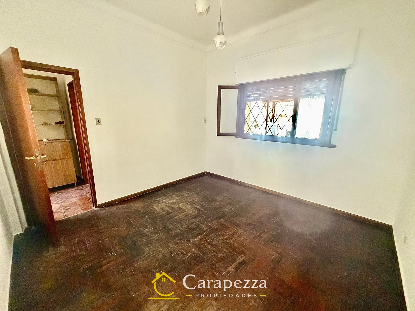 Casa 4 Amb en Venta en Caseros - 14