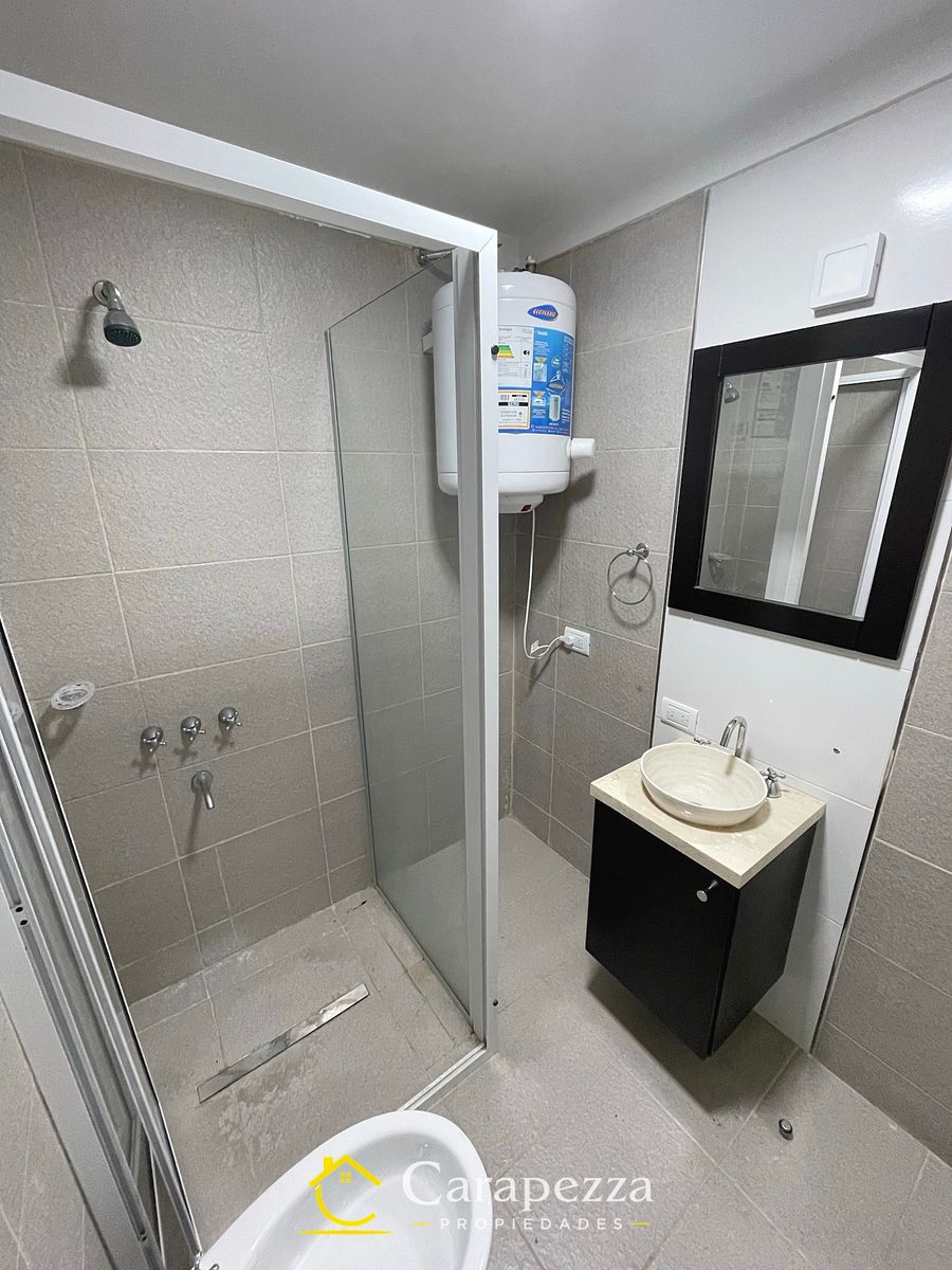 Hermoso Departamento 2 Amb Semi Nuevo en Venta en Villa Bosch - 9