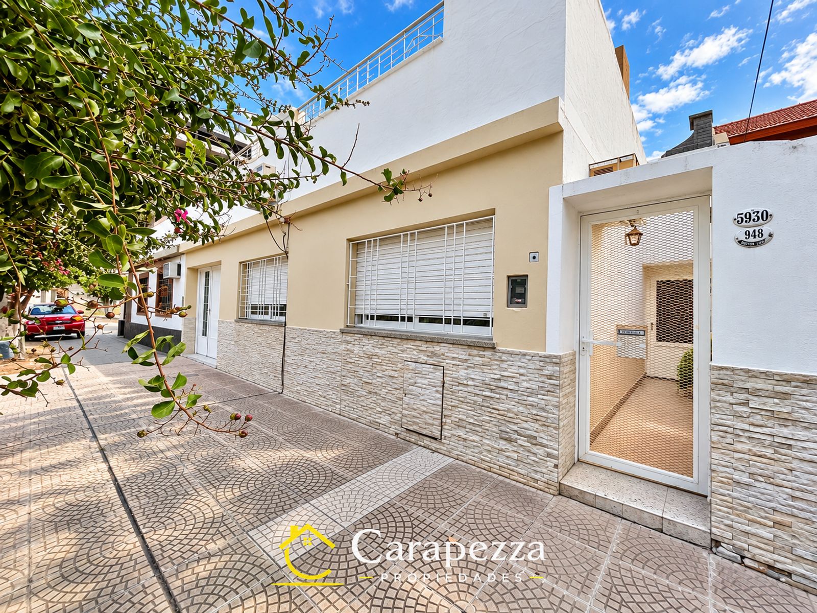 Casa 3 Amb en Venta en Villa Bosch - 2