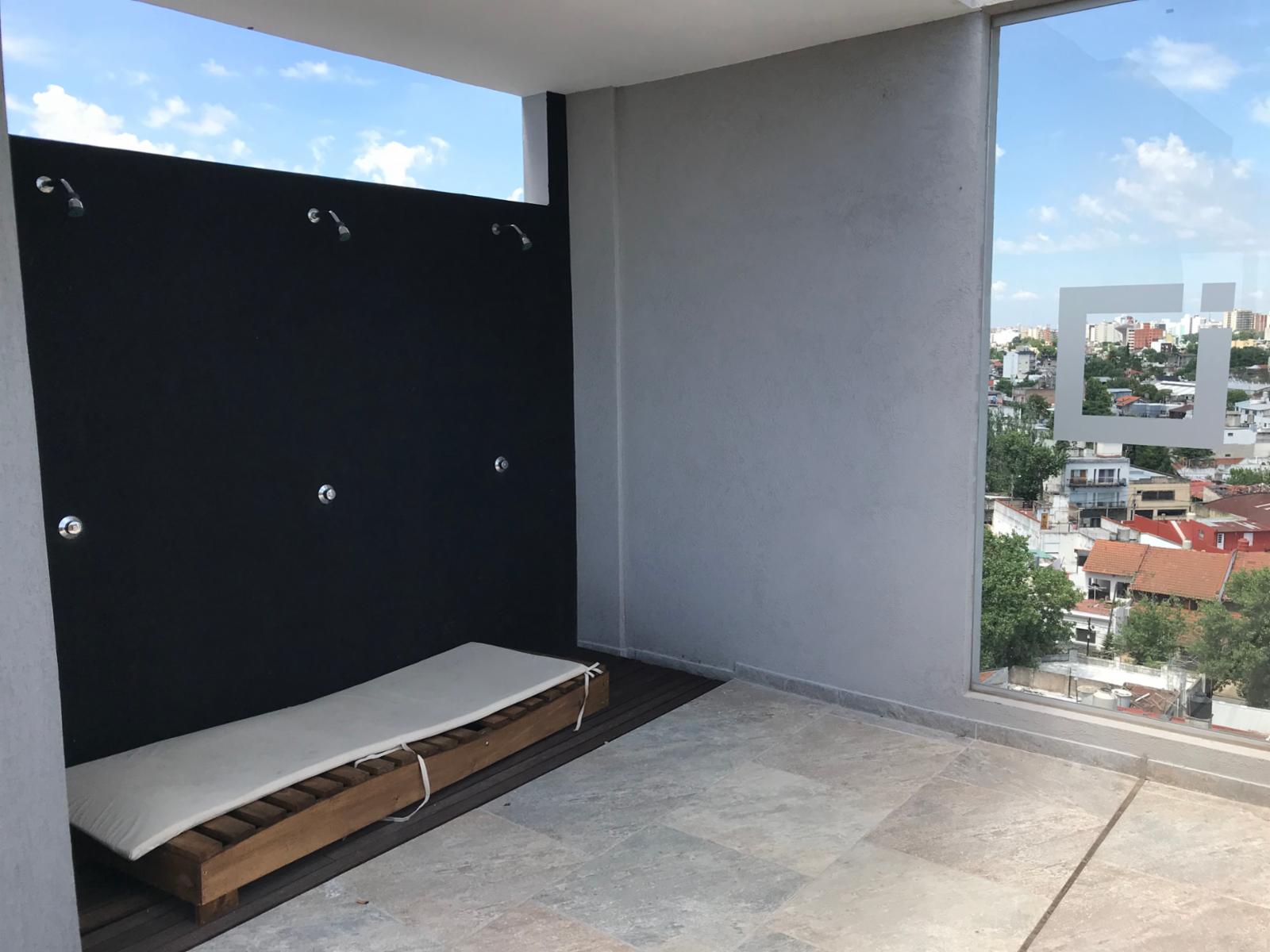 Cómodo y luminoso Dpto 2 ambientes con balcón y cochera opcional. Oportunidad - 22