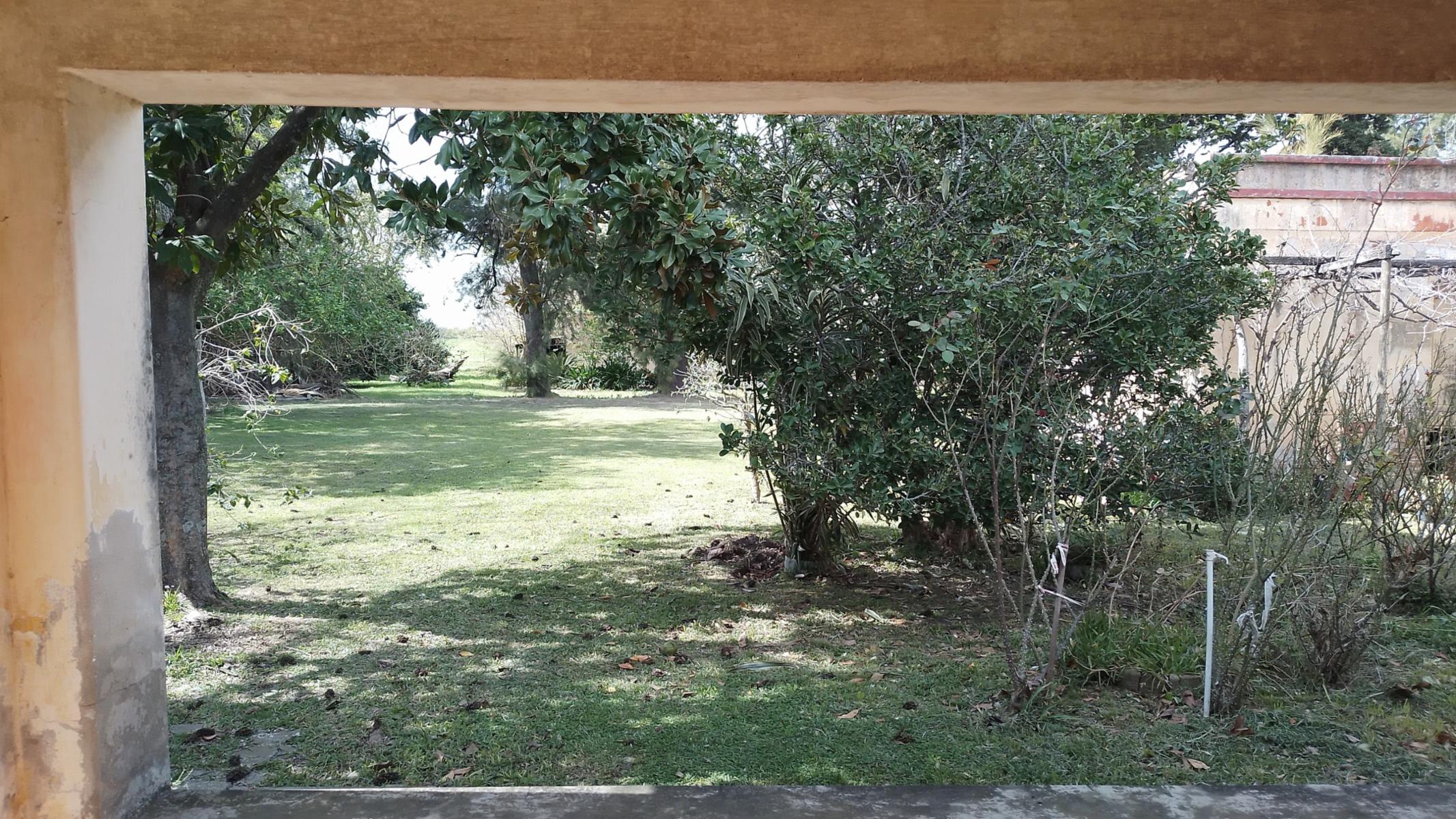 Oportunidad Casa Antigua. Sup. terreno de 1000 m2 en Gob. Etchevehere ER — foto 6