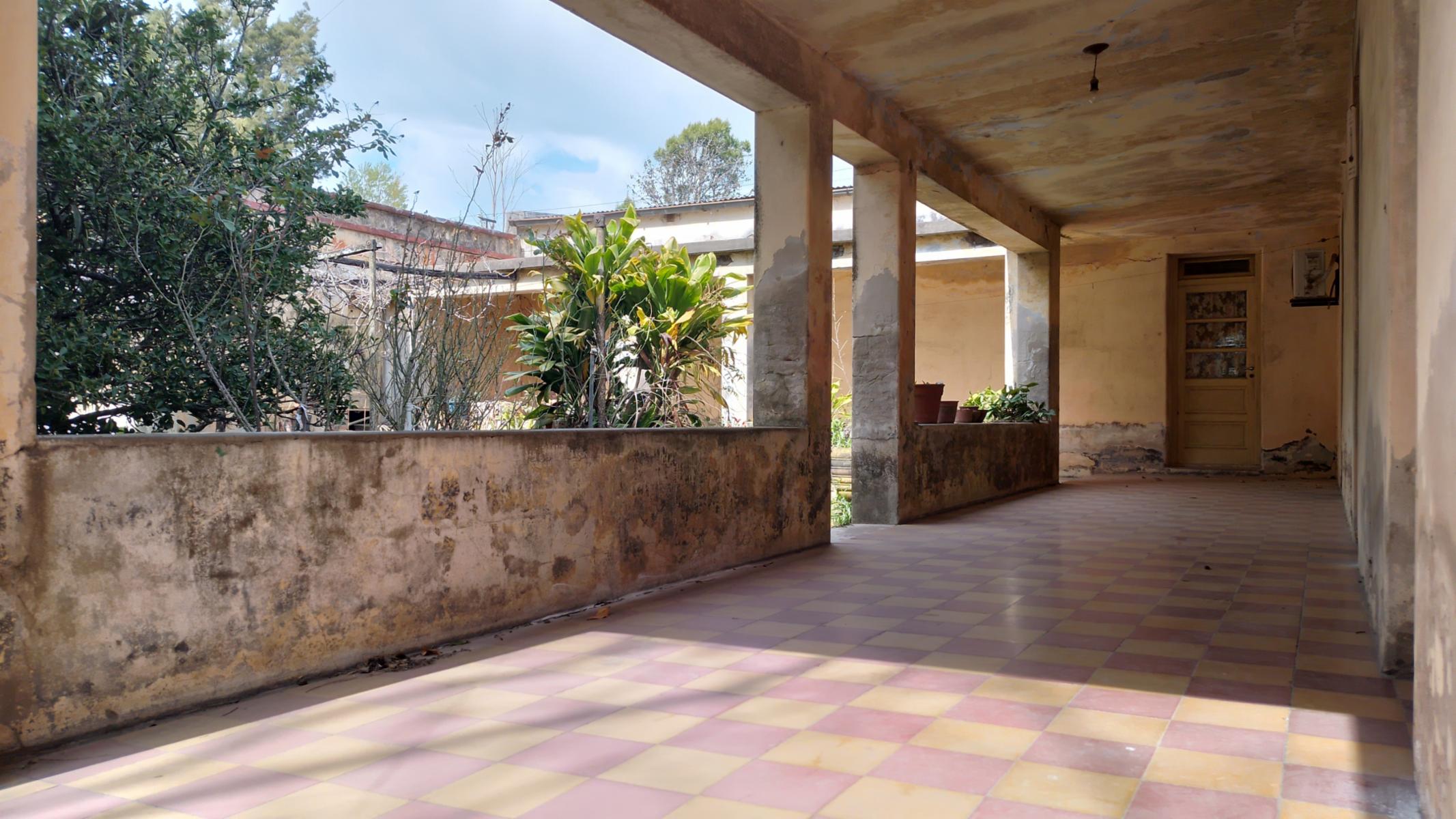 Oportunidad Casa Antigua. Sup. terreno de 1000 m2 en Gob. Etchevehere ER — foto 11