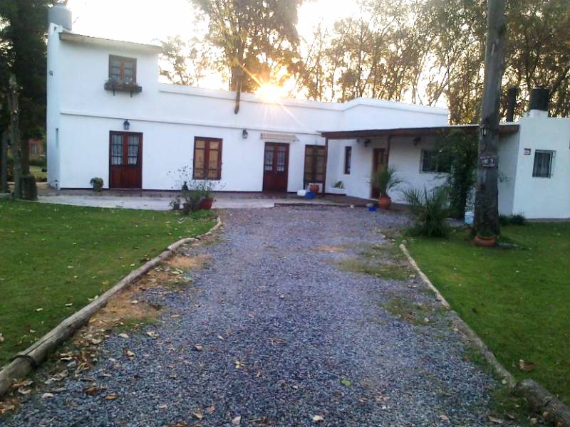 OPORTUNIDAD EN CLUB DE CAMPO EL MORO - Casa Estilo Campo — foto 2