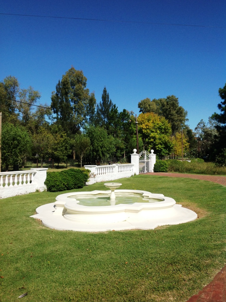 IMPORTANTE CASA EN CLUB DE CAMPO EL MORO MARCOS PAZ — foto 4