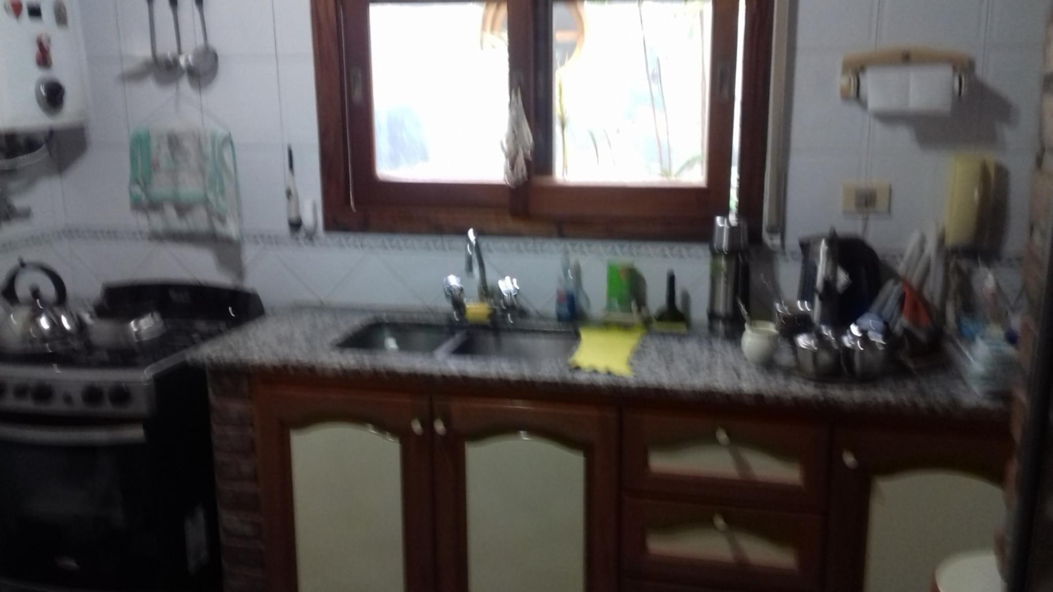 CASA DE 3 DORM. SOBRE LOTE DE 8 X 60, M2 CUB. 140, M2 DESC 340. ESTADO: EXCELENTE — foto 14