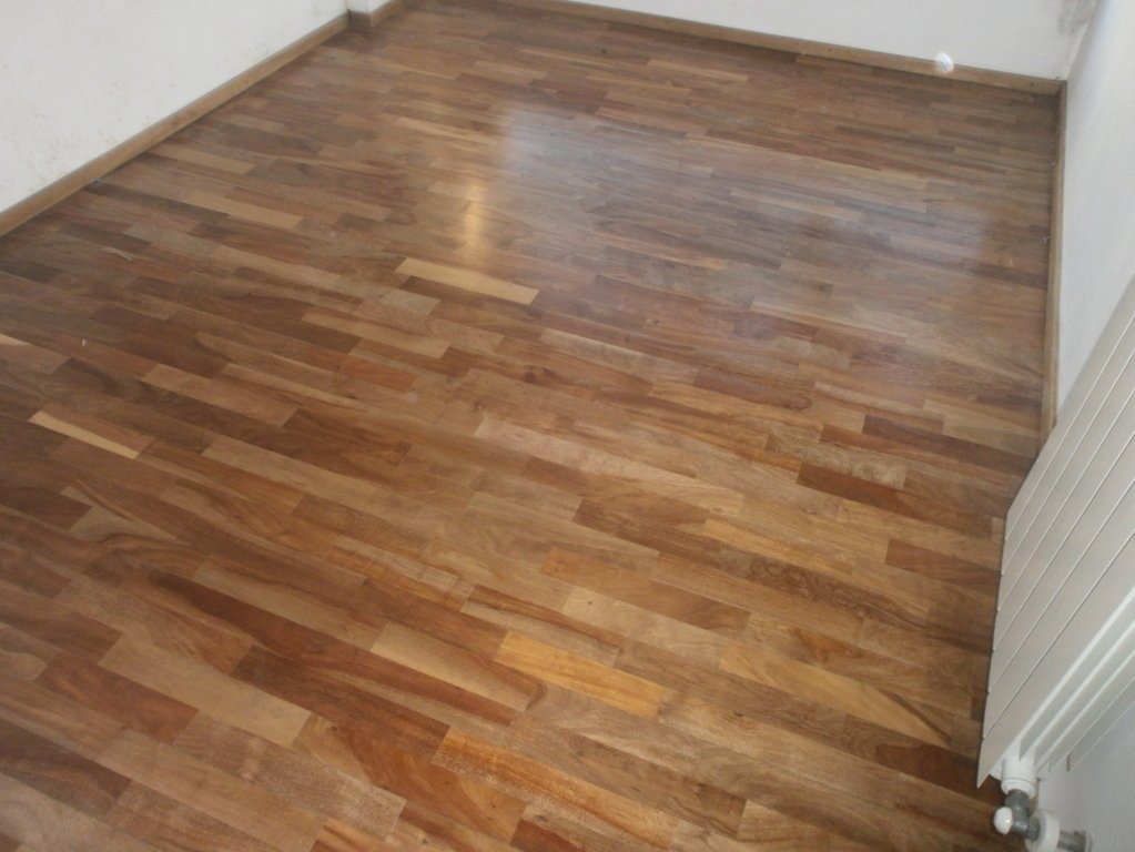 Departamento de 2 dormitorios, de categoría, amplio y luminoso, de 85 m2 con cochera semicubierta — foto 8