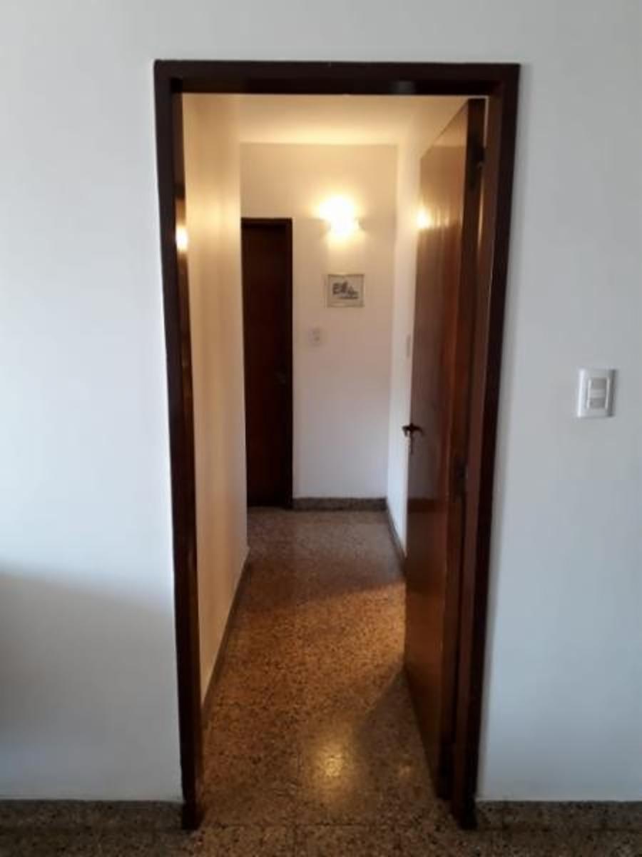 Departamento 2 dormitorios con dependencia, Venta. Centro — foto 4
