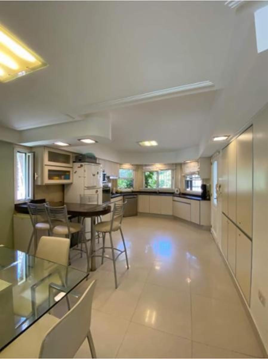 Casa venta 5 dormitorios, Barrio Norte, Tucuman — foto 12
