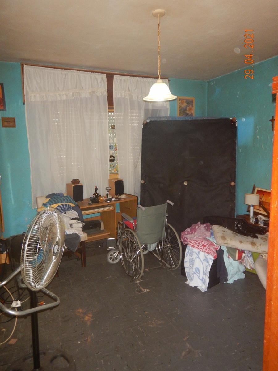 Casa de 2 Ambientes con 2 Locales en Villa Real - 13
