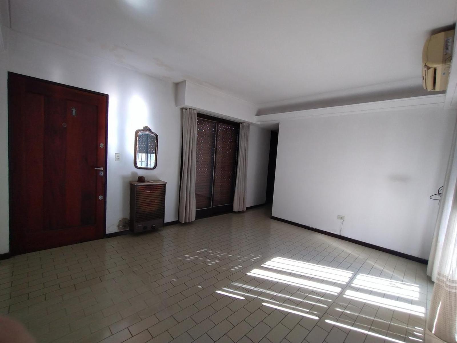 Tipo casa PH en venta - 1