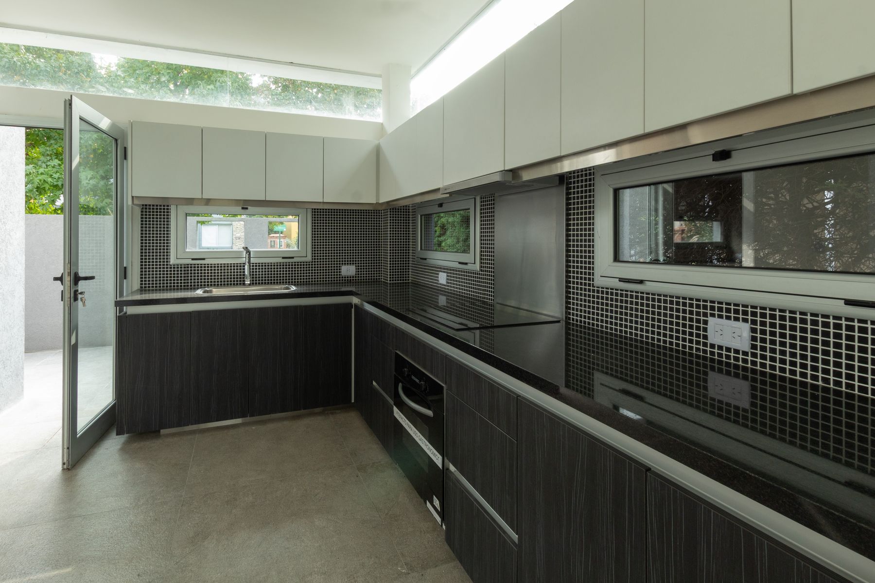 Casa en venta a Estrenar en Barrio Cerrado — foto 5