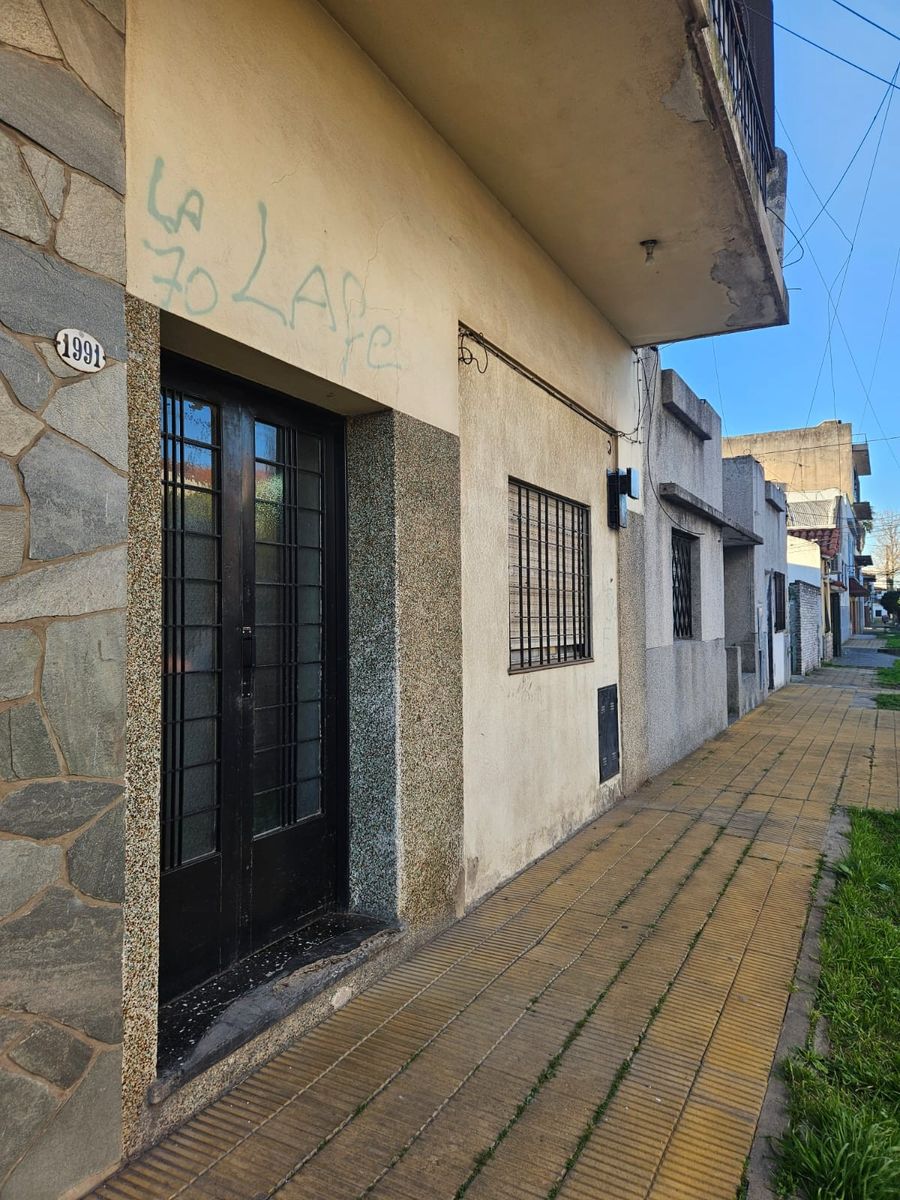 Excelente Departamento Muy Luminoso en Villa Raffo