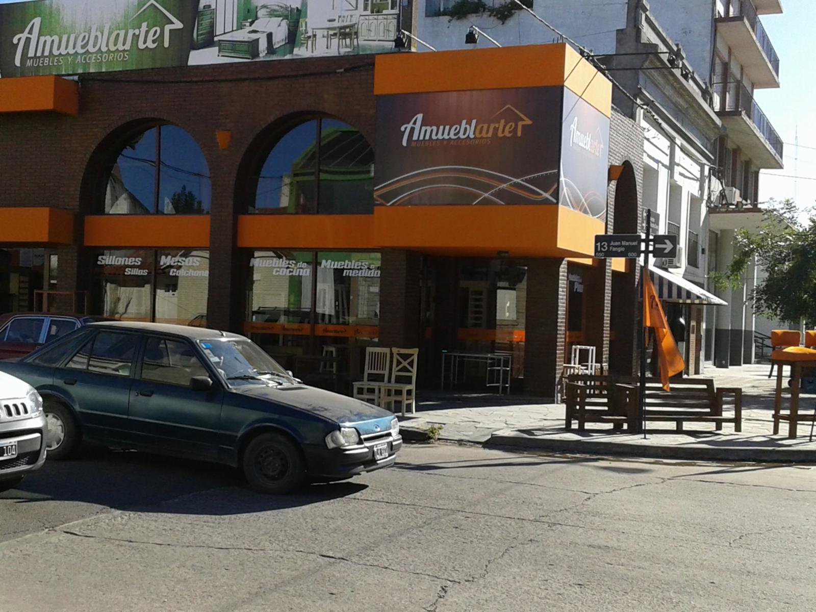 LOCAL-LOSA Y DEPARTAMENTO 3 AMBIENTES - 40