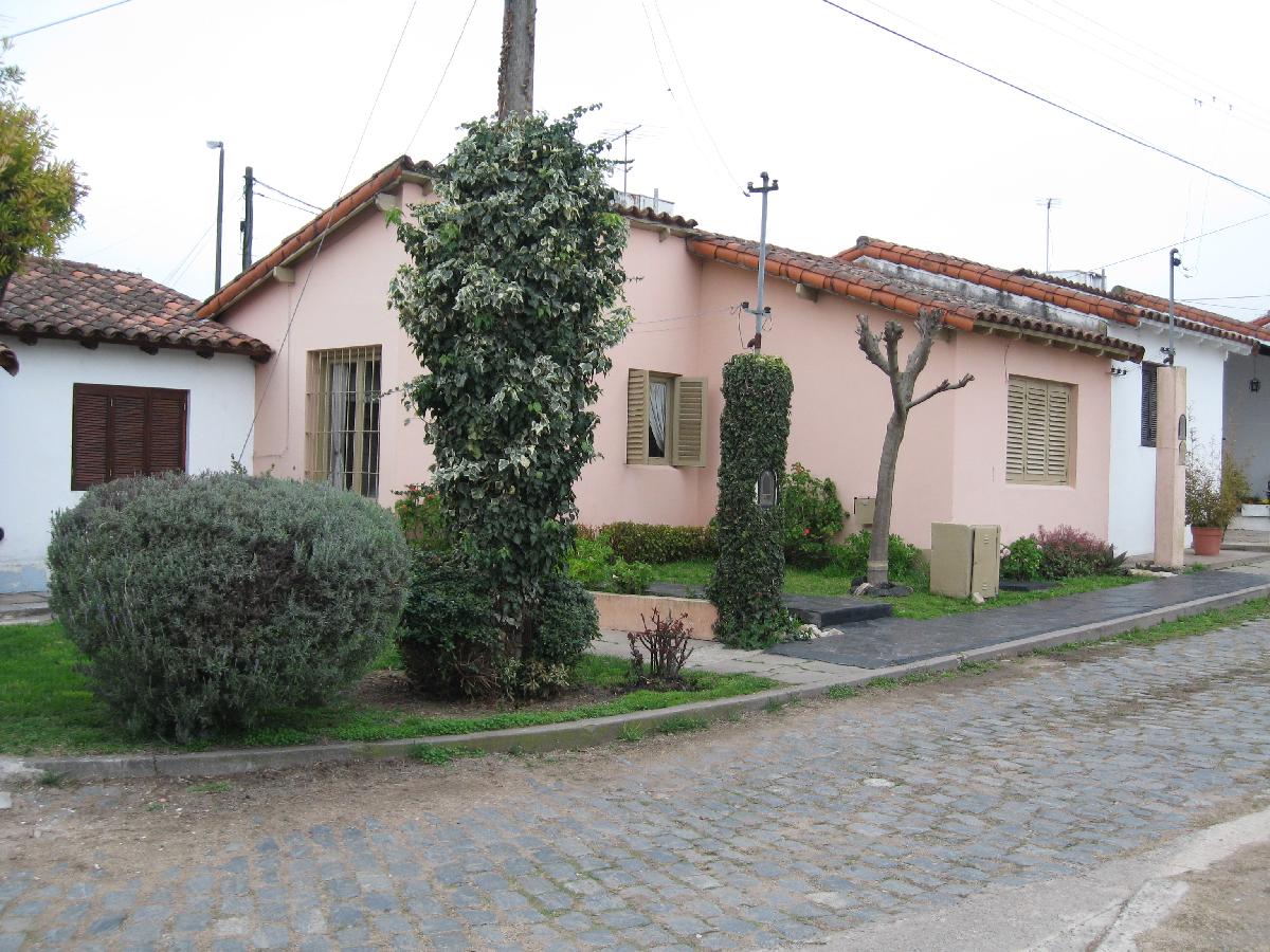 CASA EN BARRIO PYM