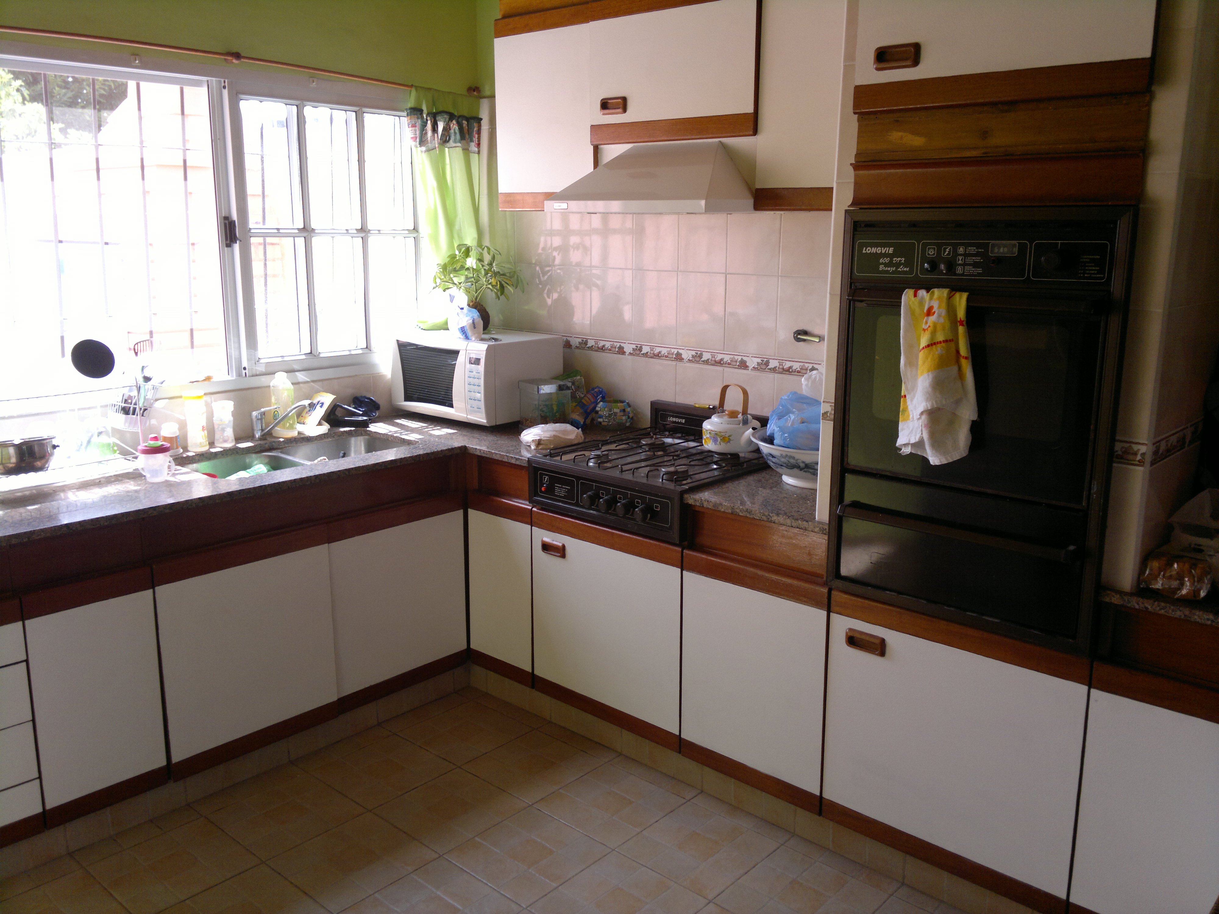 CASA EN BARRIO ARQUITECTURA — foto 3