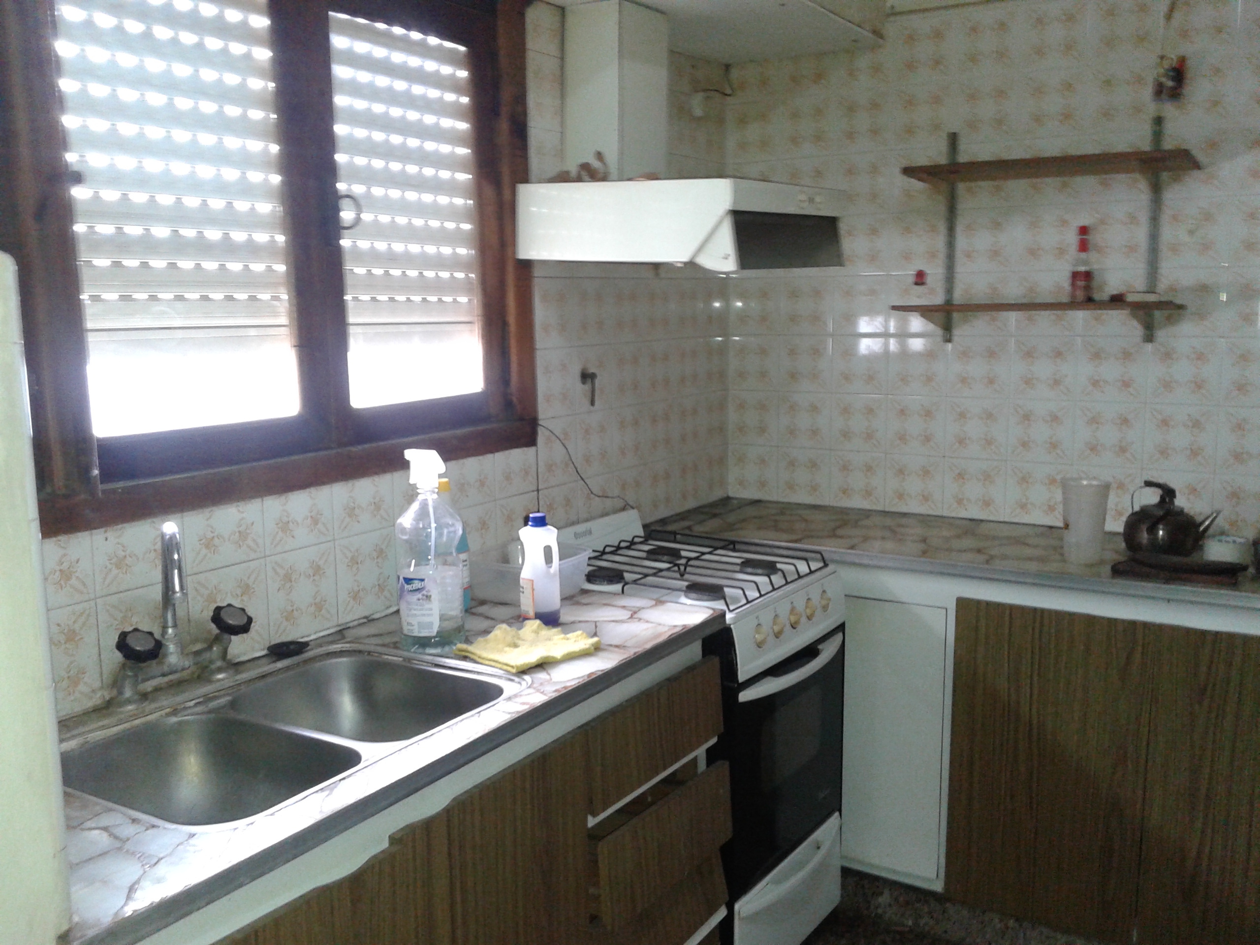 DOS LOCALES COMERCIALES Y DEPARTAMENTO EN PRIMER PISO — foto 8