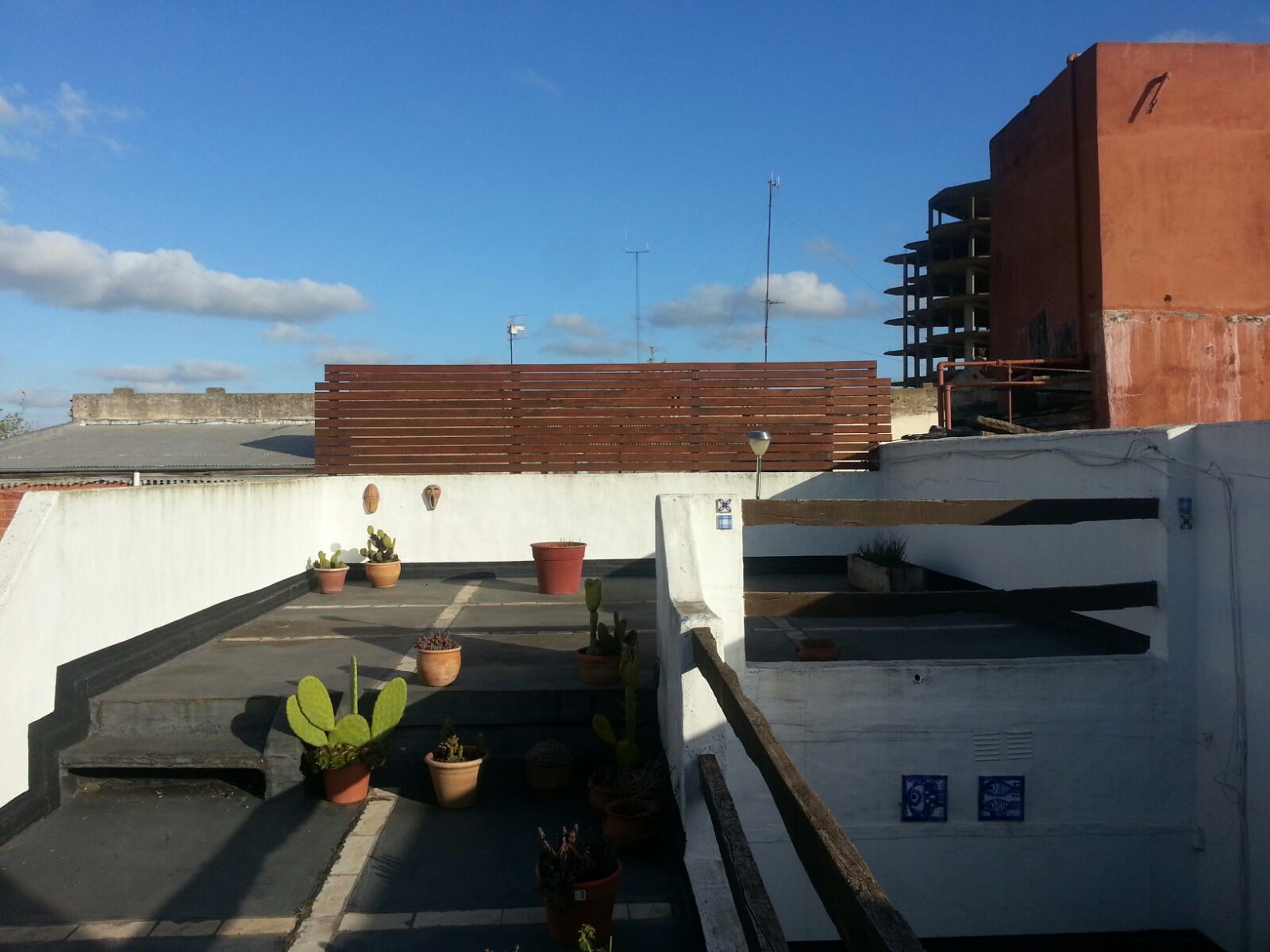EXCELENTE DEPARTAMENTO EN PRIMER PISO CON COCHERA — foto 11