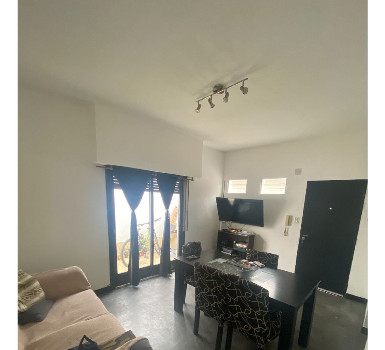 NUEVO VALOR Venta Departamento de 2 ambientes Lomas del Mirador — foto 2