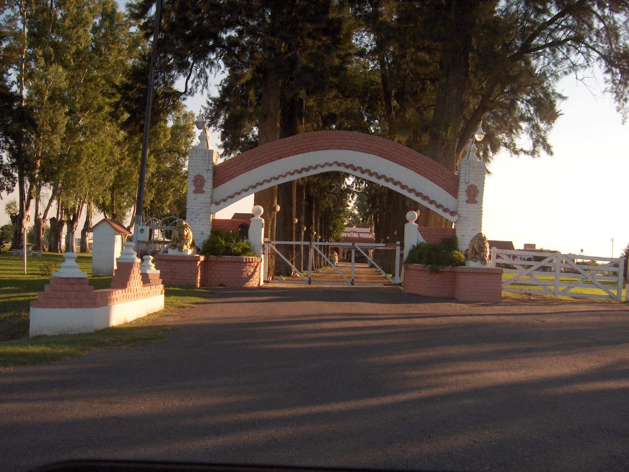 Estancia en Venta, Carlos Keen. — foto 4