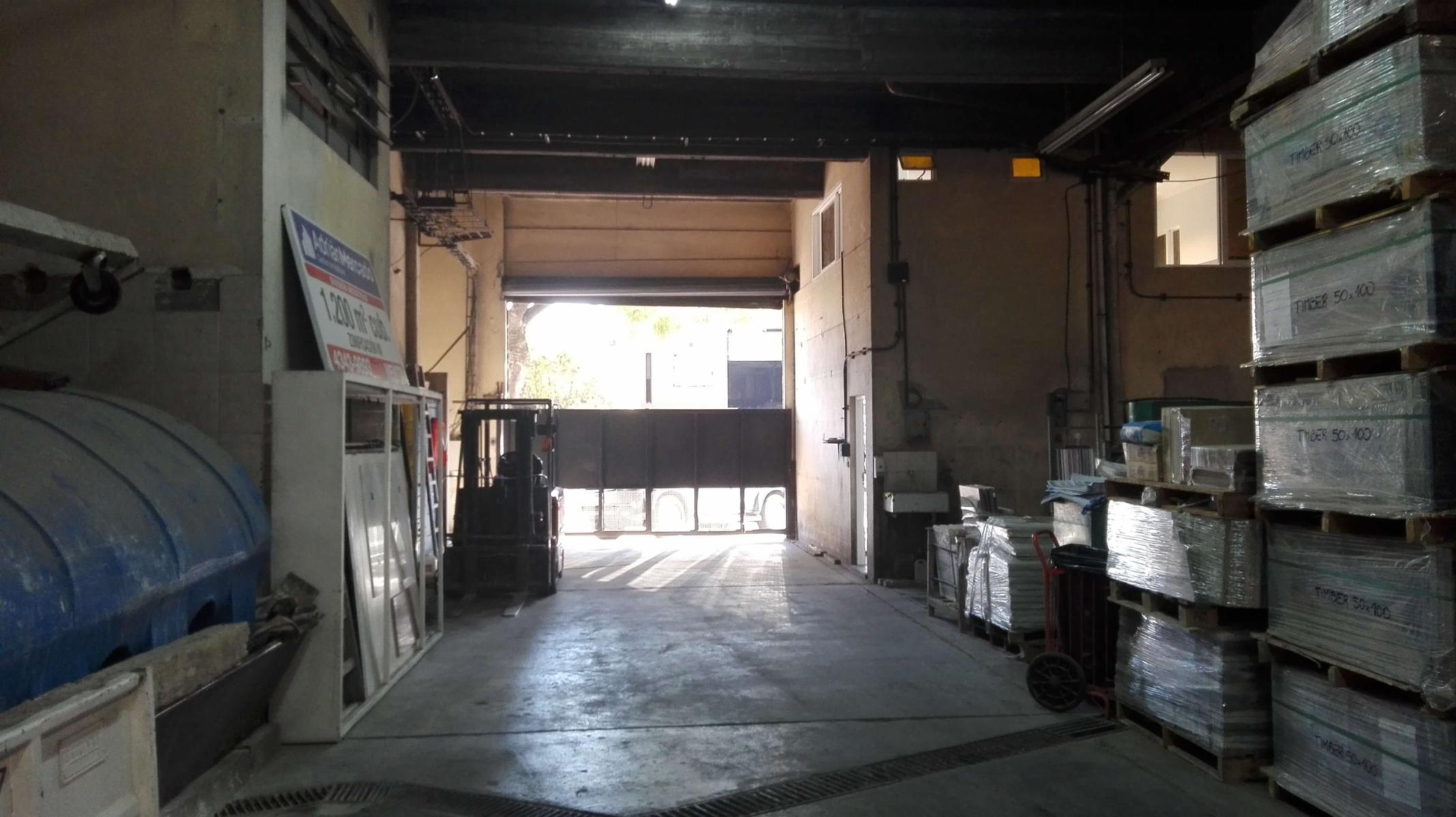 Retasado Venta Galpón 450 m2 con dos viviendas en San Justo — foto 3