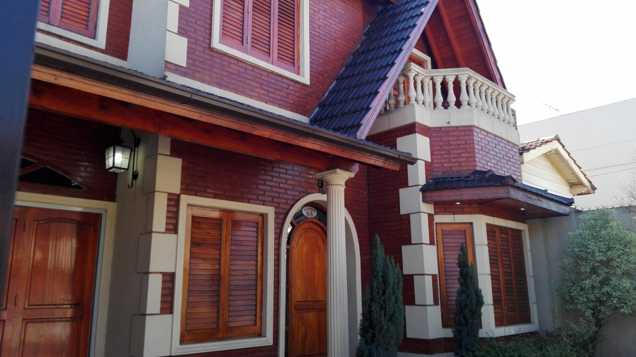 Ramos Mejia...Excelente Chalet en venta de 440 Mts..Con Pileta de Natación.... — foto 4