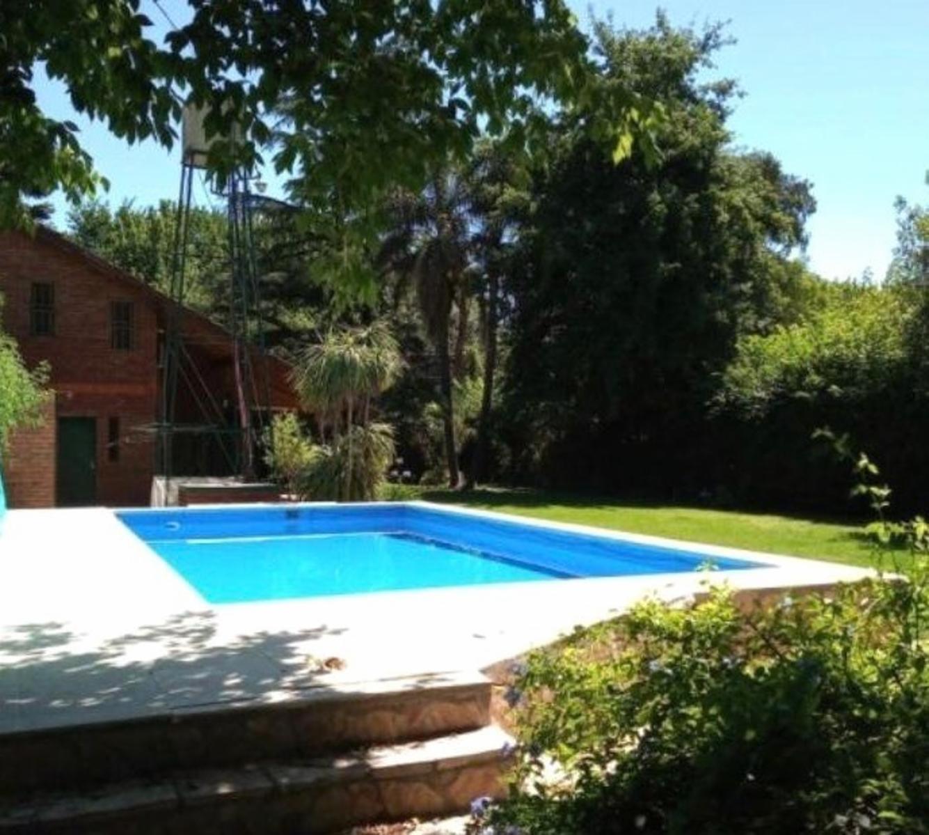 Excelente Casaquinta en Venta, Ituzaingo. — foto 2