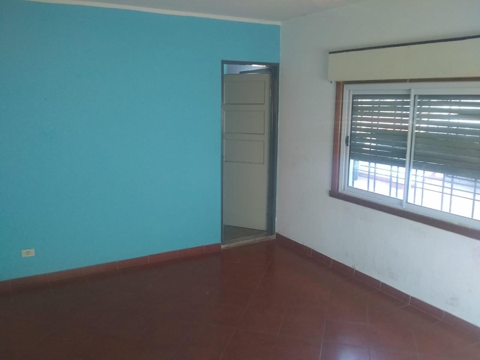 Venta PH de 4 ambientes en Lomas del Mirador — foto 5