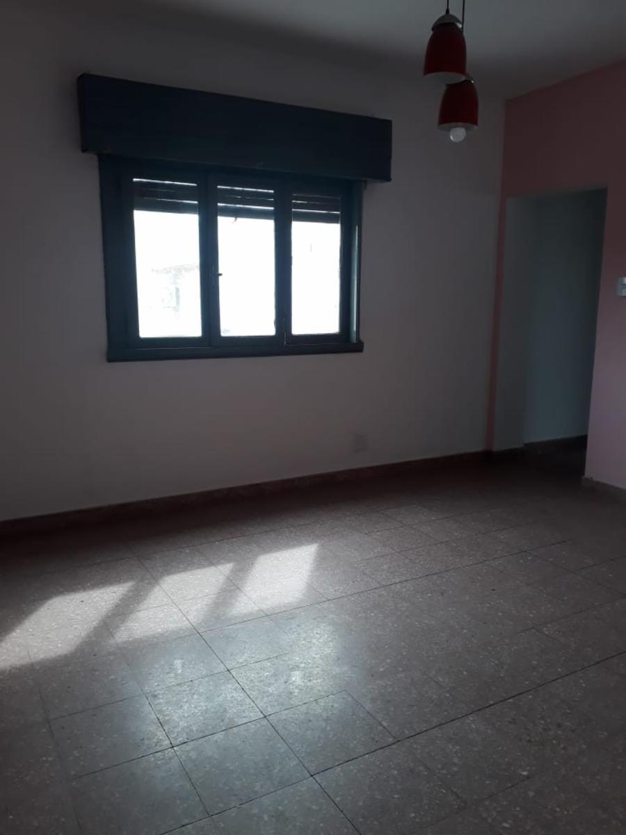 Ph Tipo Casa En Venta, Lomas Del Mirador. Ideal Dos Familias — foto 3