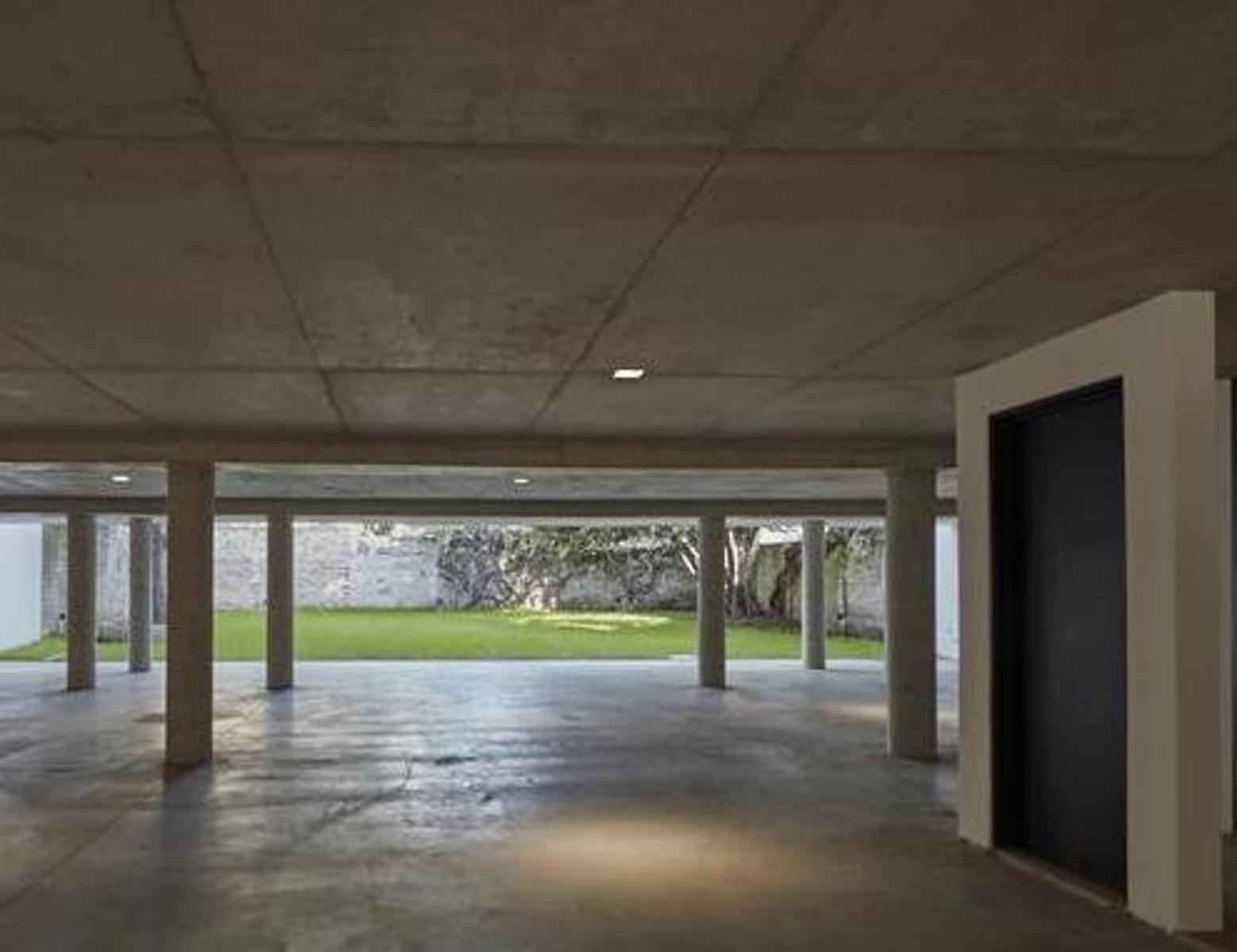 Excelente Cochera en venta, Saavedra - 4