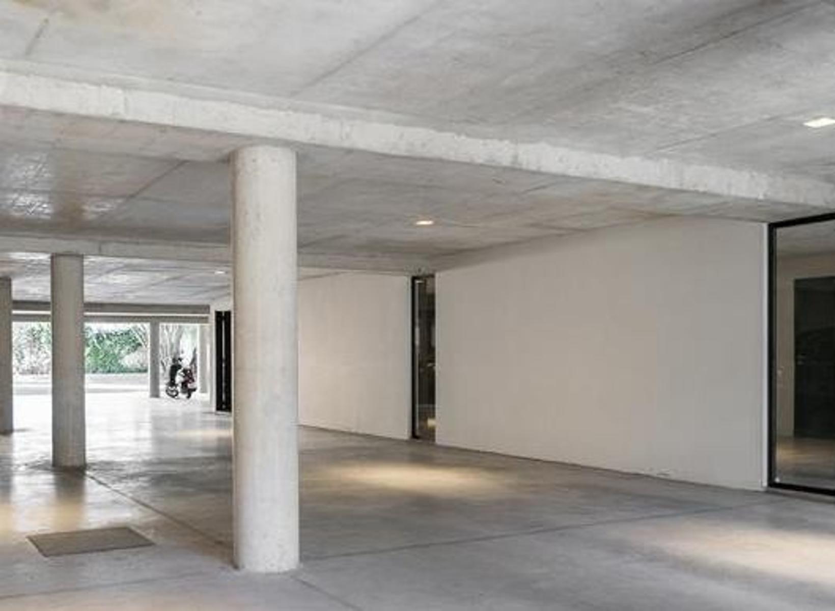 Excelente Cochera en venta, Saavedra - 5