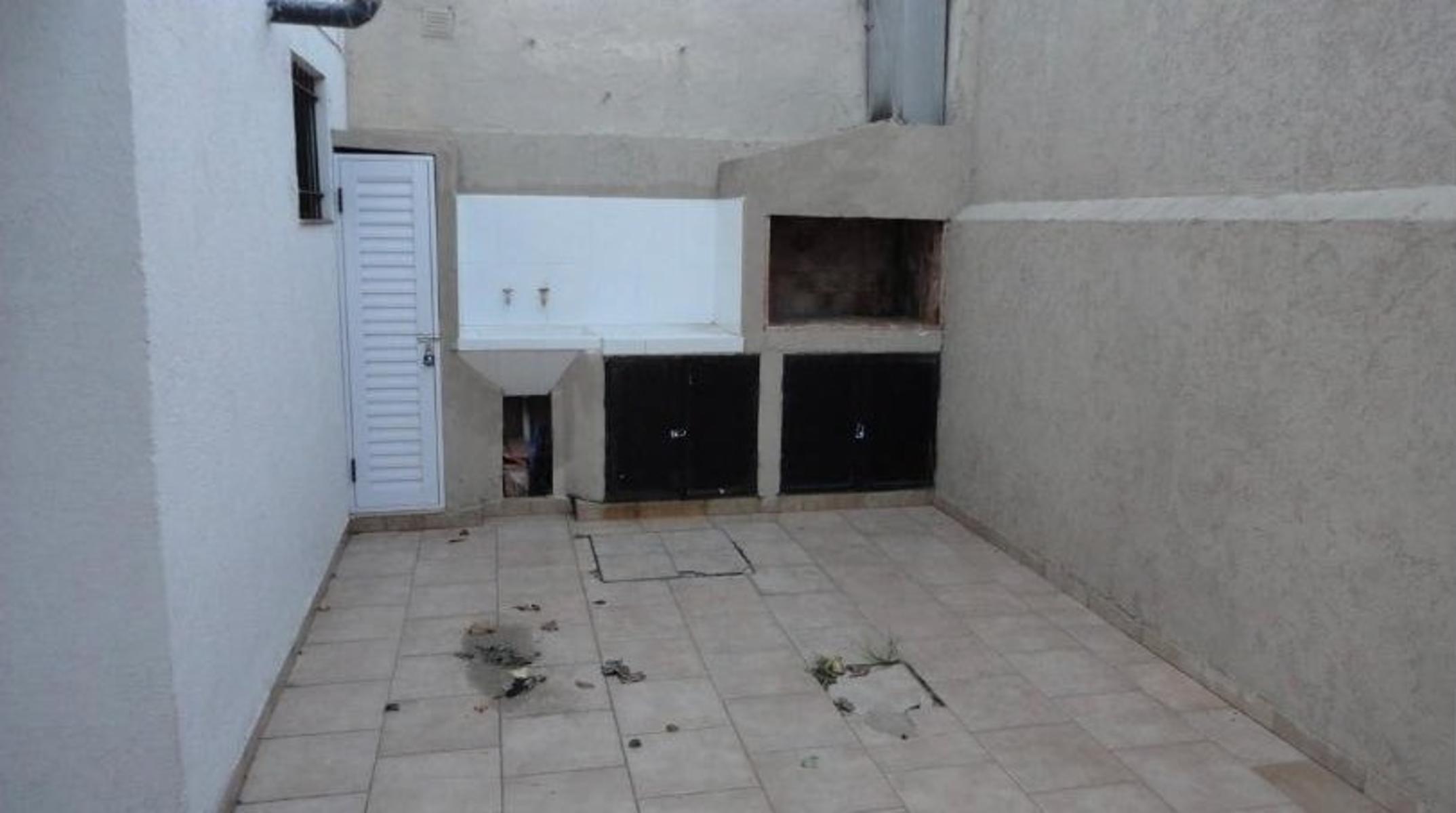 En Venta Dúplex De 3 Ambientes En Santa Teresita — foto 9
