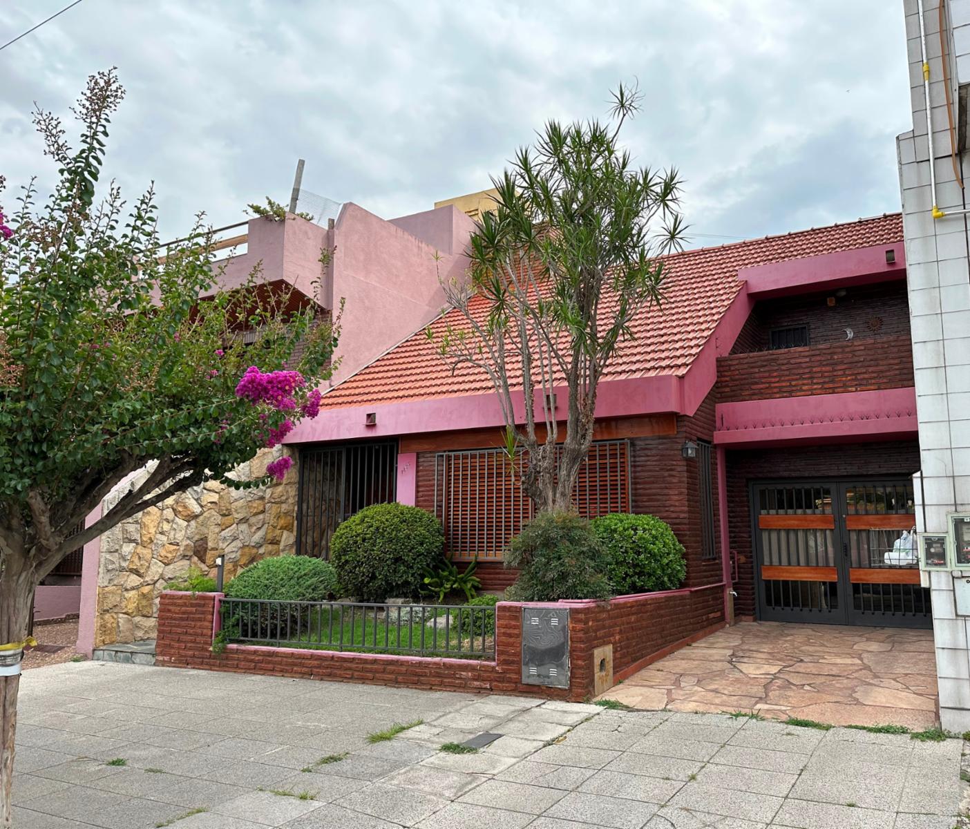 Nuevo Valor Venta Excelente Casa de 4 ambientes en Ramos Mejía — foto 3