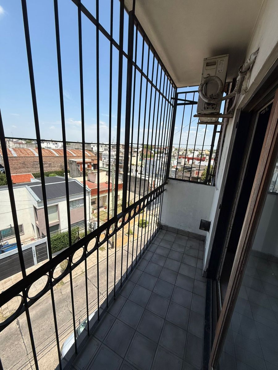 VENTA Departamento de 3 ambientes - terraza- Lomas Del Mirador — foto 6