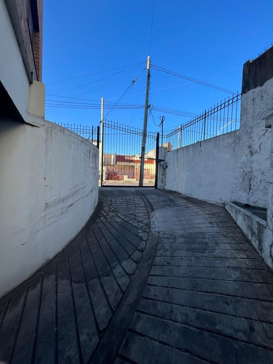 VENTA Departamento de 3 ambientes - terraza- Lomas Del Mirador — foto 12