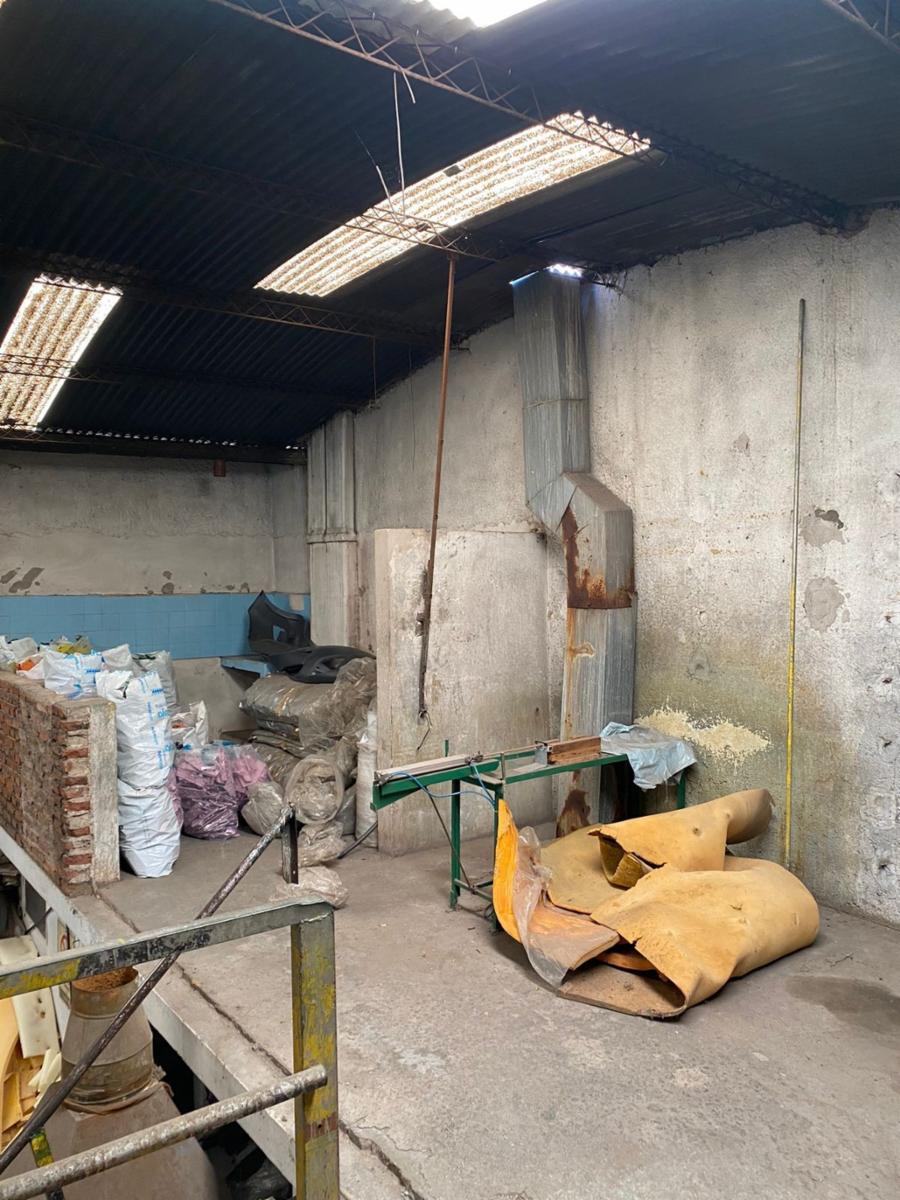 Venta Galpón 350m2 Con Altillo San Justo — foto 7