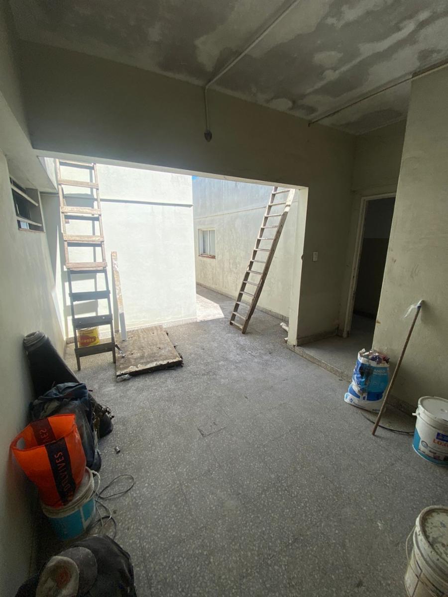 Alquiler Galpón En Primer Piso Con Departamento 4 AmbientesEnTabladaIdeal Costura O Calzado - 4