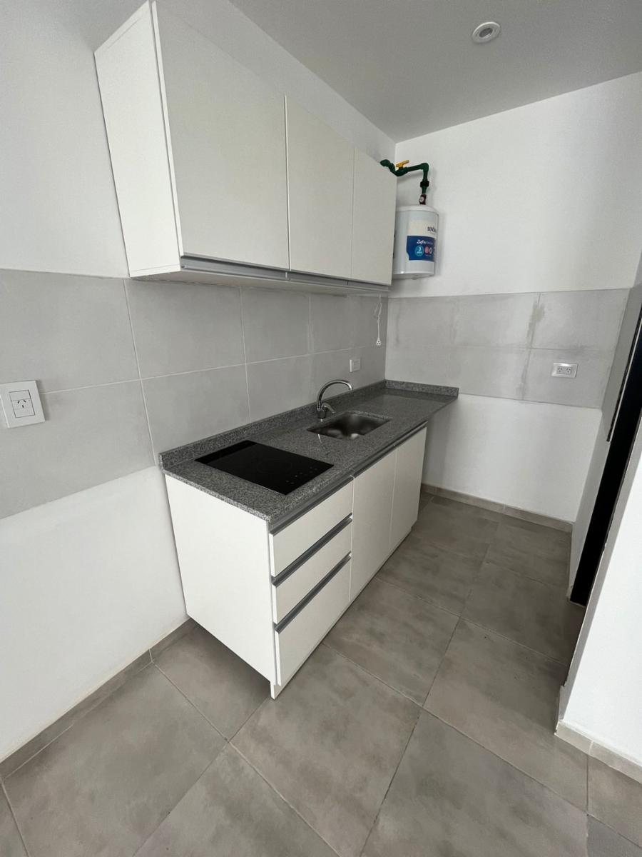 Venta Departamento de 1 ambiente a Estrenar Lomas del Mirador — foto 4