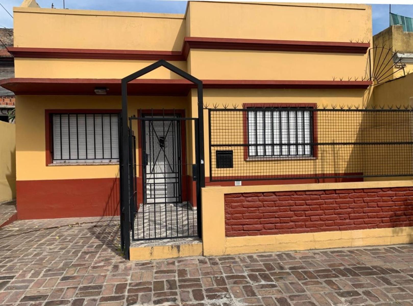 Venta PH de 3 ambientes al frente La Tablada — foto 2