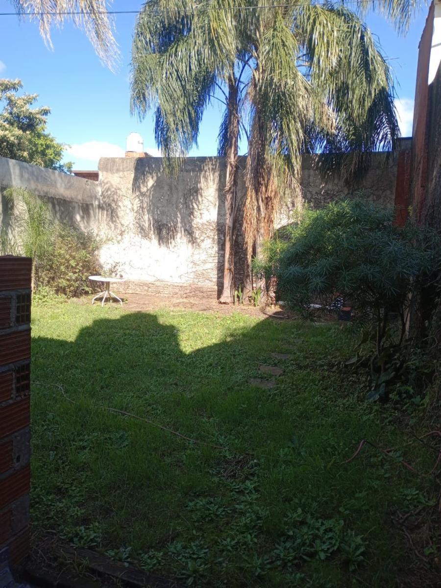 Venta Excelente Casa con fondo Ideal 2 familias La Tablada — foto 13