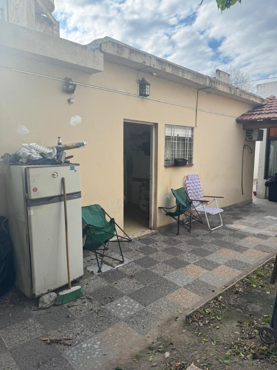 Casa Multifamiliar En Venta - Lote 8.66 X 46 Metros -, Zona Comercial, Remedios De Escalada. — foto 5
