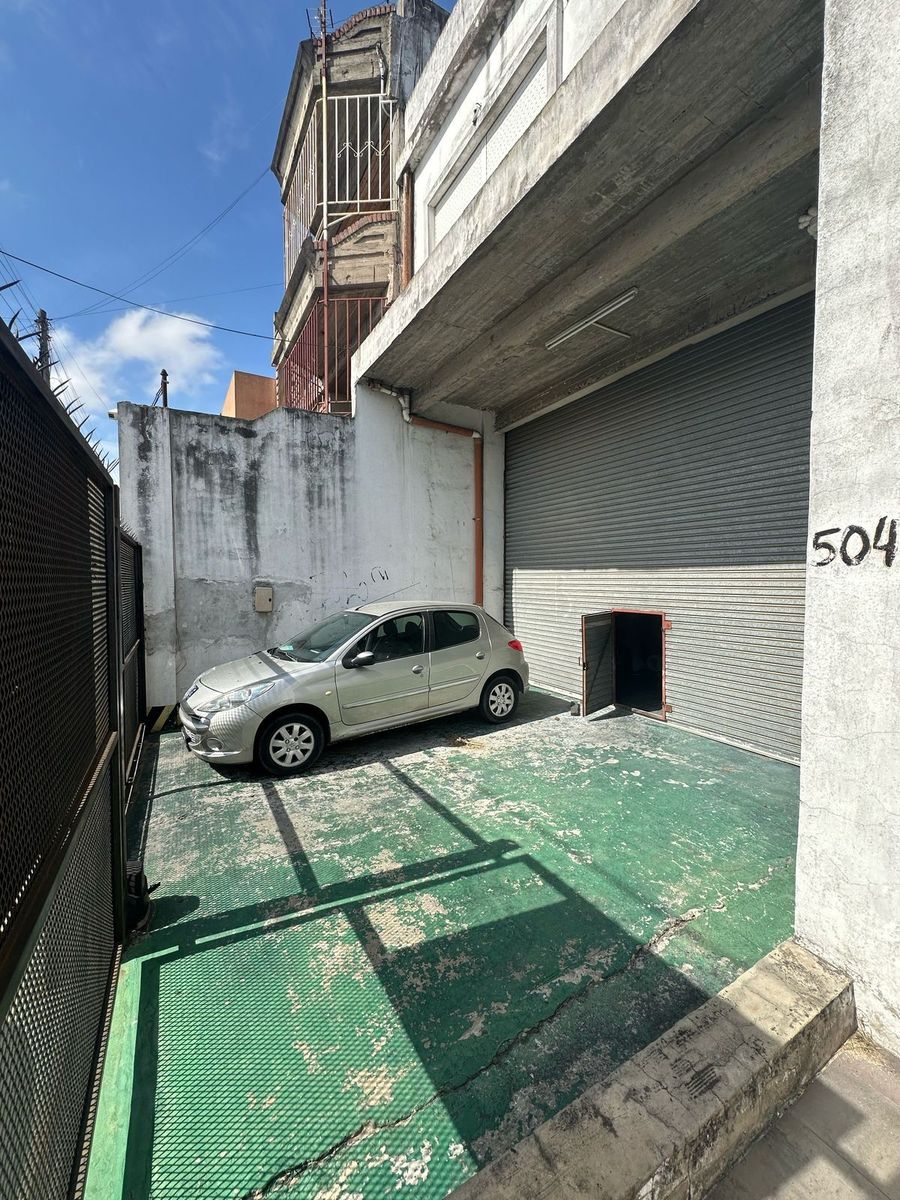 Venta Galpón 340 M2 Cubiertos Con Depto 3 Amb, Zona Industrial, LomasDel Mirador, La Matanza. — foto 2
