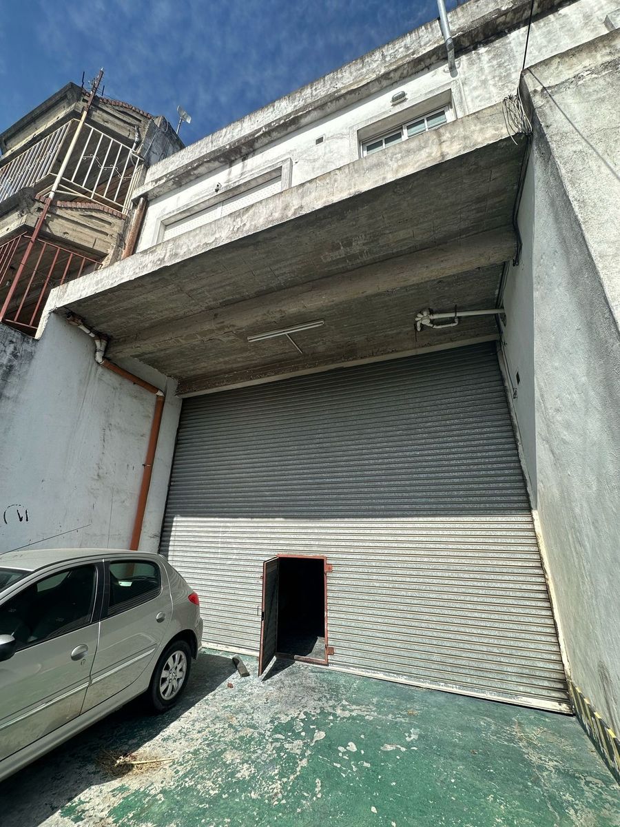 Venta Galpón 340 M2 Cubiertos Con Depto 3 Amb, Zona Industrial, LomasDel Mirador, La Matanza. — foto 3