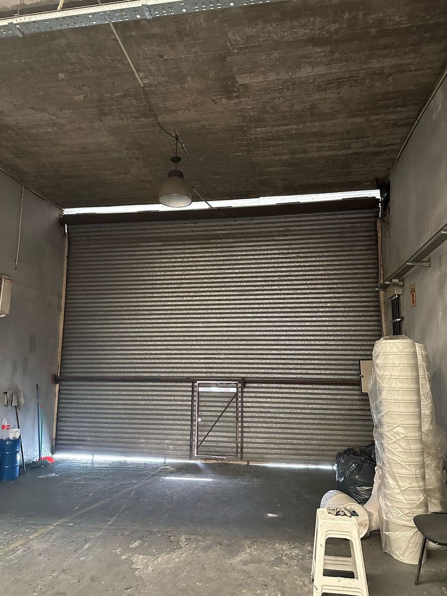 Venta Galpón 340 M2 Cubiertos Con Depto 3 Amb, Zona Industrial, LomasDel Mirador, La Matanza. — foto 5
