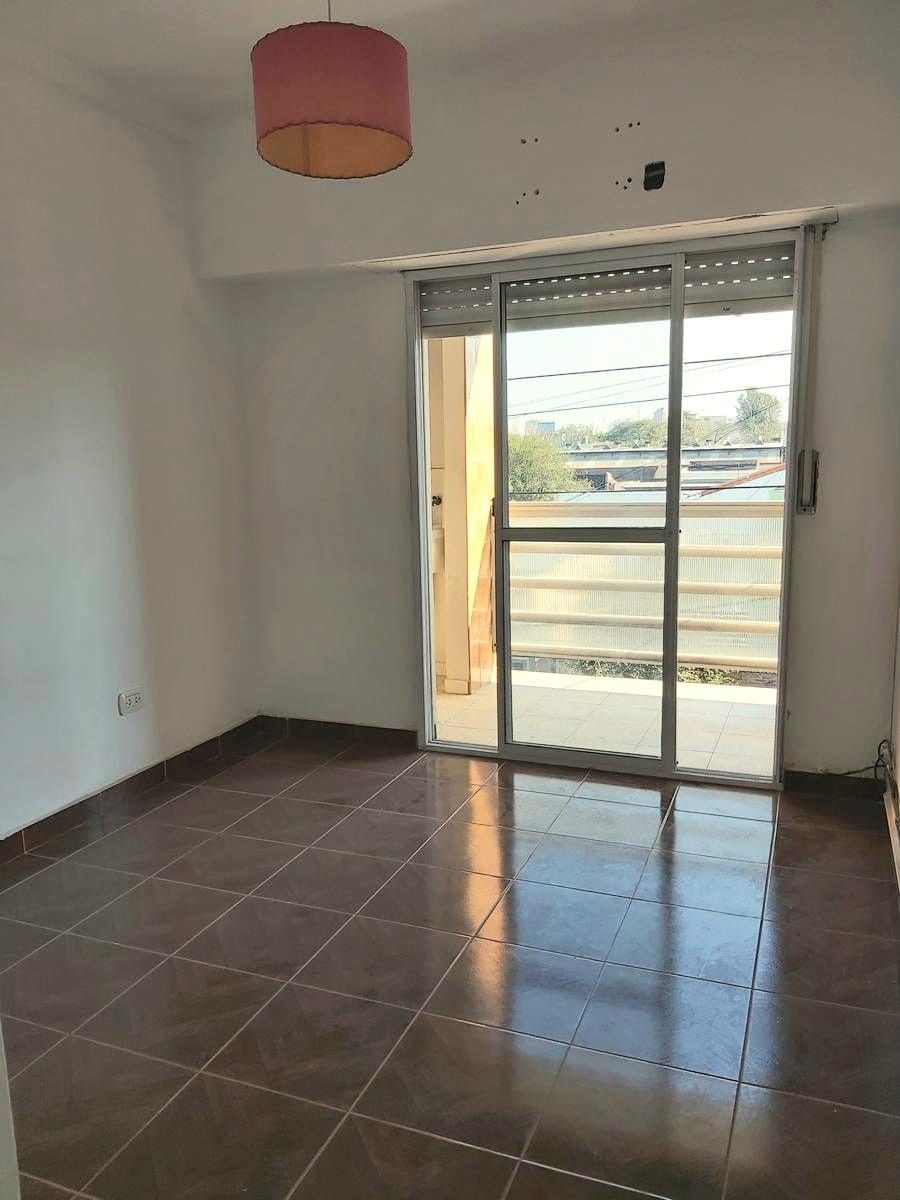 Venta Departamento de 2 ambientes y medio al frente - balcón - Ramos Mejia — foto 6